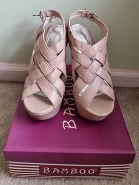 Bamboo Vintage Platform Sandals